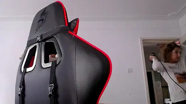 SexxyLety online show from September 2025 06:27:02 AM