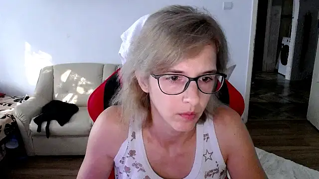SexxyLety online show from September 2025 06:01:01 AM