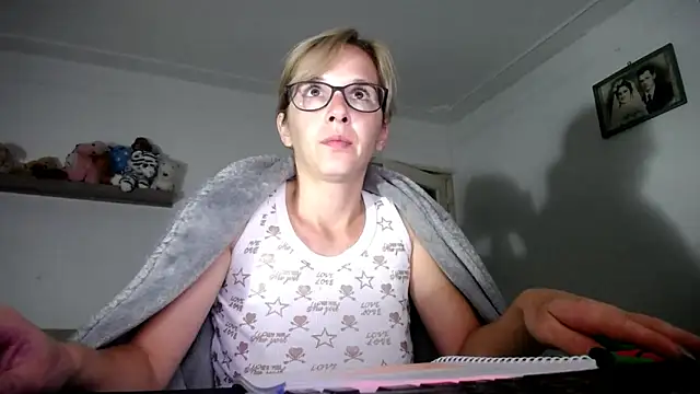 SexxyLety online show from September 2025 07:32:01 PM