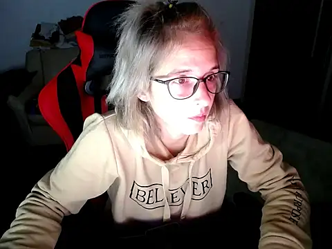 SexxyLety online show from October 2025 08:13:02 PM