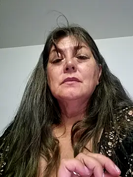 Snapshot of emma_tour chatting on February 2025 02:48:01 PM emma tour online show from February 2025 02:48:01 PM