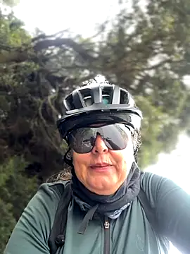 emma tour online show from November 2025 02:43:02 PM