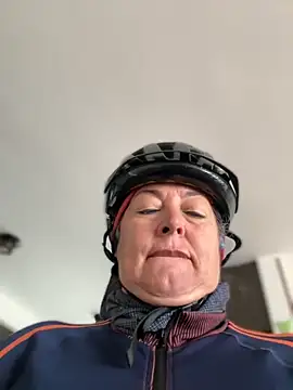 emma tour online show from November 2025 03:56:01 PM