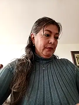 Snapshot of emma_tour chatting on March 2025 03:35:02 PM emma tour online show from March 2025 03:35:02 PM