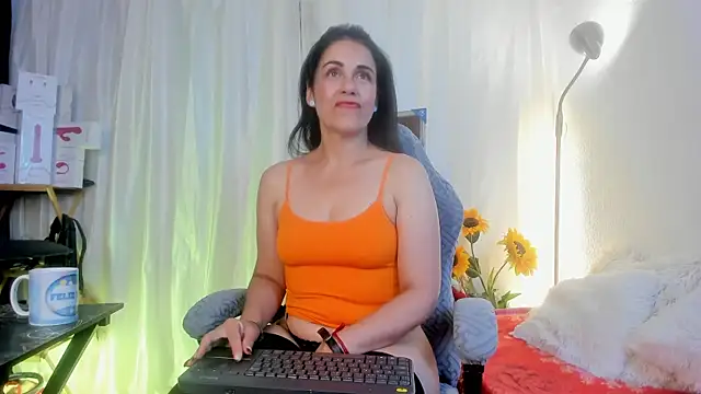 girasol walton online show from May 2026 01:58:02 PM
