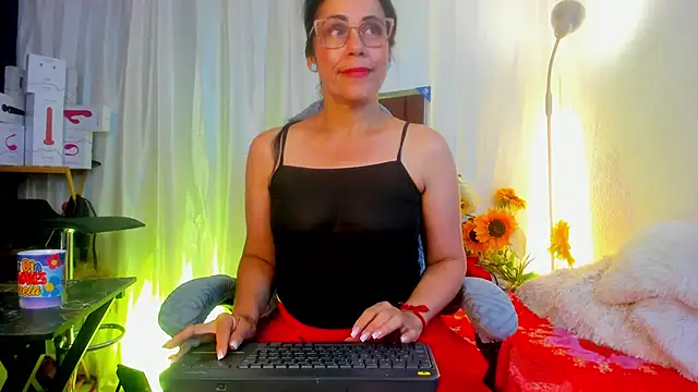 girasol walton online show from May 2026 02:44:02 PM