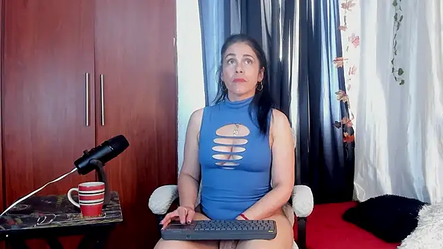 girasol walton online show from September 2025 02:12:01 PM