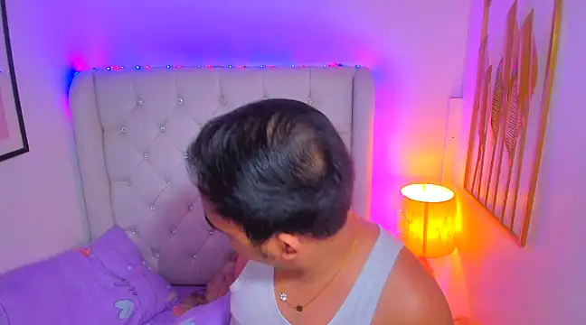 AsianZero online show from February 2025 04:42:02 PM