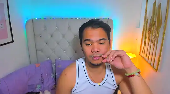 AsianZero online show from February 2025 08:21:02 PM