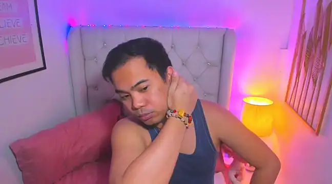 AsianZero online show from March 2025 08:20:02 PM