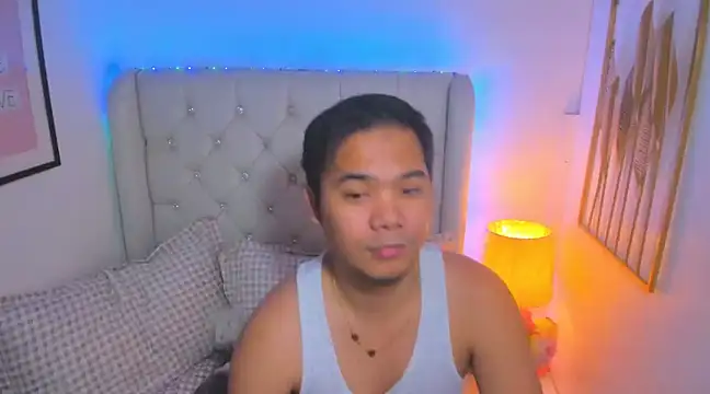 AsianZero online show from March 2025 09:16:02 PM