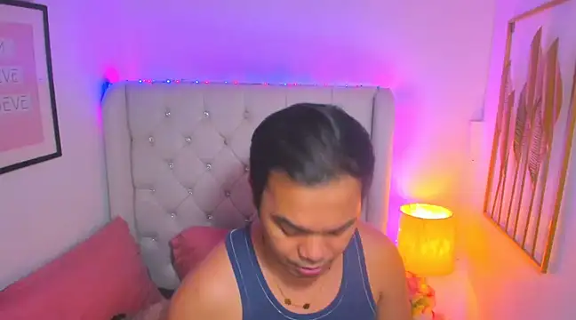 AsianZero online show from March 2025 09:03:01 PM