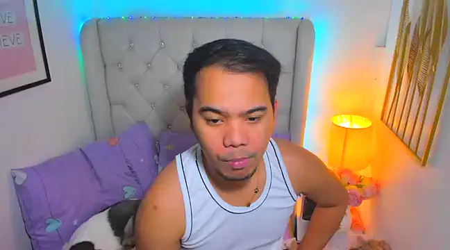 AsianZero online show from February 2025 05:19:02 PM