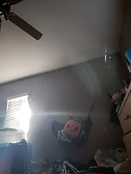 Snapshot of Mikey69me@xh chatting on October 2025 03:44:01 PM Mikey69mexh online show from October 2025 03:44:01 PM