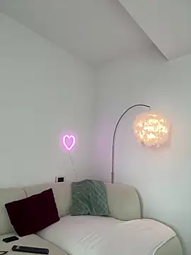 Snapshot of Rileysim88 chatting on November 2025 08:29:02 AM Rileysim88 online show from November 2025 08:29:02 AM