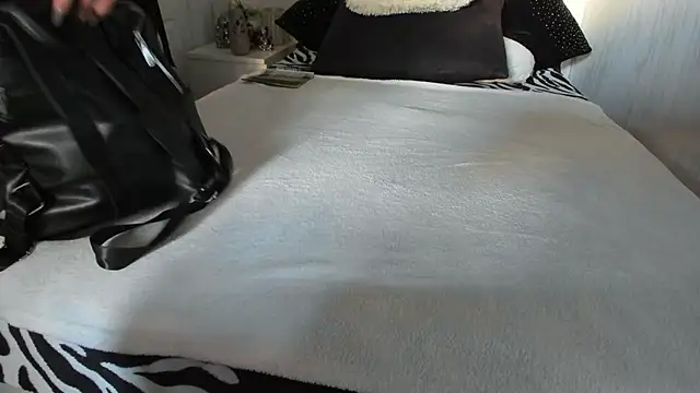 boobies4fun online show from June 2026 04:01:02 AM