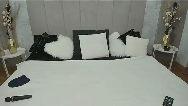 boobies4fun online show from October 2025 06:01:02 PM