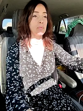 EvaXOAir online show from May 2026 02:38:01 AM
