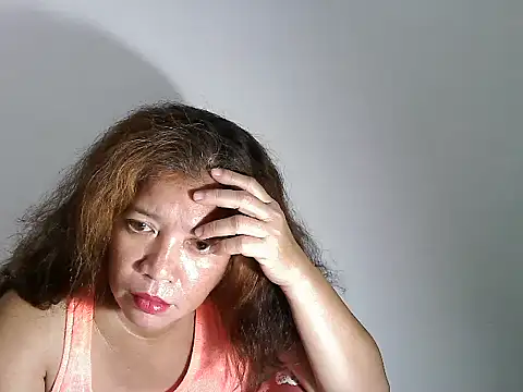 wethornypussy4u online show from October 2025 09:15:01 PM