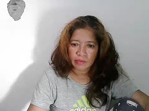 wethornypussy4u online show from November 2025 10:15:02 PM