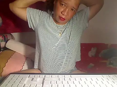 wethornypussy4u online show from February 2026 05:44:02 PM