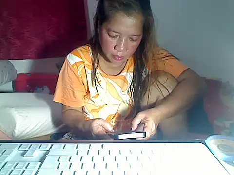 wethornypussy4u online show from February 2026 12:02:02 AM