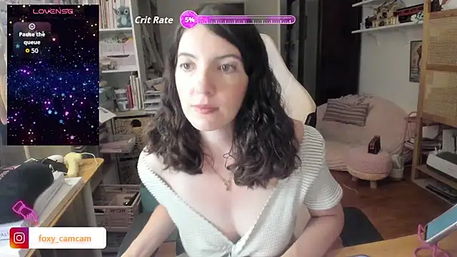 Foxy c online show from July 2026 09:01:01 PM