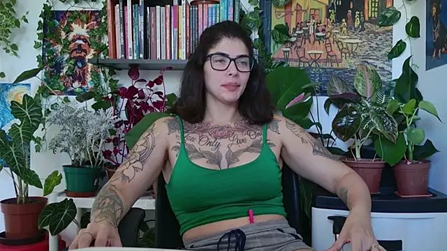 TaliMajesty online show from April 2026 10:10:01 AM