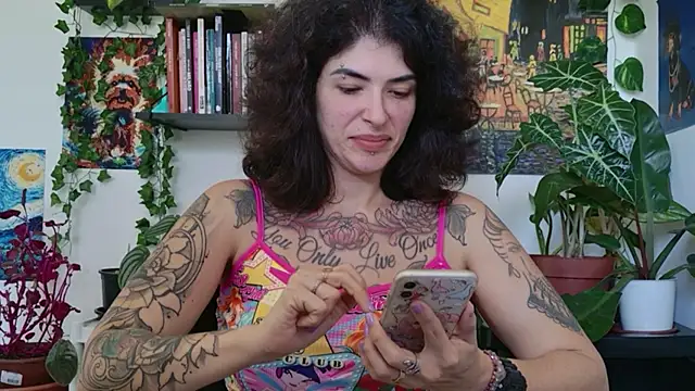 TaliMajesty online show from April 2026 10:11:01 AM