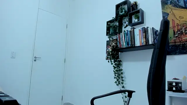 Snapshot of TaliMajesty chatting on March 2025 11:03:02 PM TaliMajesty online show from March 2025 11:03:02 PM