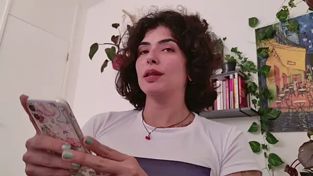 Snapshot of TaliMajesty chatting on November 2025 01:55:02 PM TaliMajesty online show from November 2025 01:55:02 PM