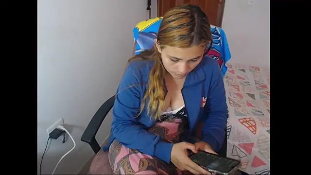 Mia davis01 online show from February 2025 02:34:02 PM