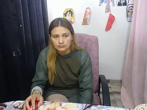Mia davis01 online show from May 2026 05:48:01 AM
