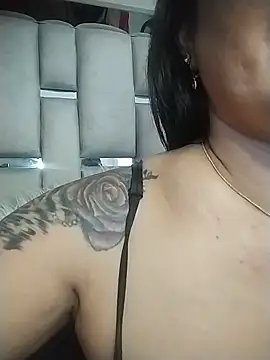 chelaqueen  online show from May 2026 08:48:01 PM
