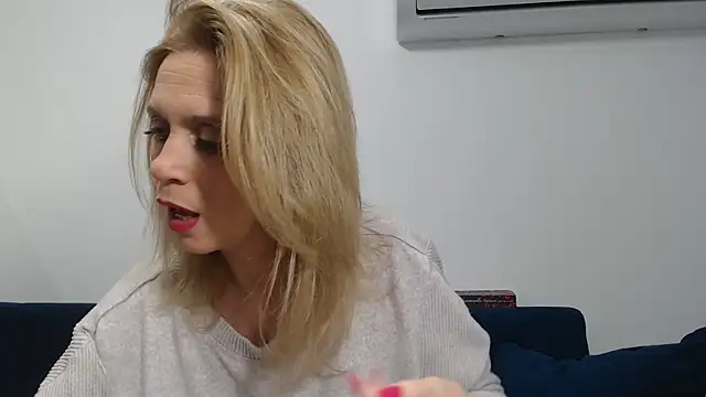 MysticCreature online show from March 2026 04:20:02 AM