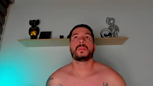 camilo restrepo21 online show from March 2025 02:27:01 AM