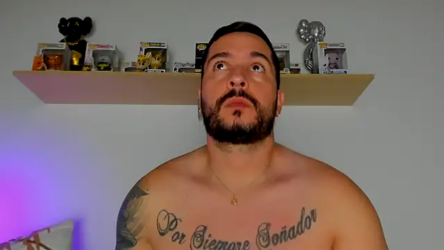 camilo restrepo21 online show from February 2026 11:59:01 PM