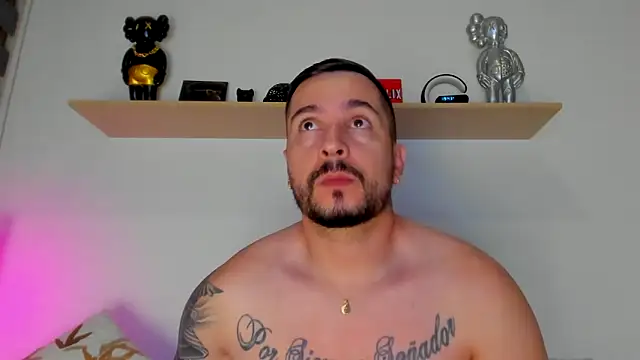 camilo restrepo21 online show from September 2025 12:38:01 AM