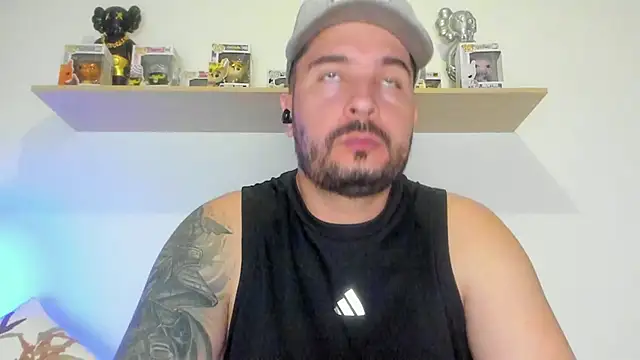 camilo restrepo21 online show from April 2026 02:56:01 AM