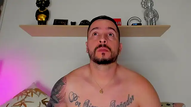 camilo restrepo21 online show from October 2025 02:15:01 AM