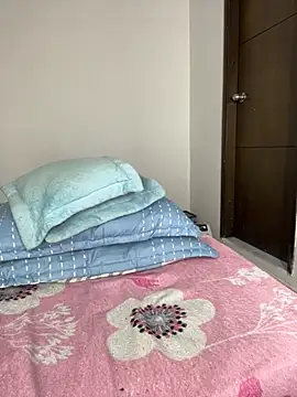 sandylau online show from November 2025 08:56:01 PM