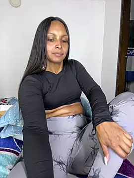 sandylau online show from February 2026 06:28:02 PM