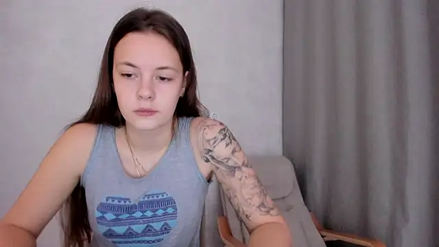 Snapshot of why_again_me chatting on January 2025 05:23:02 PM why again me online show from January 2025 05:23:02 PM