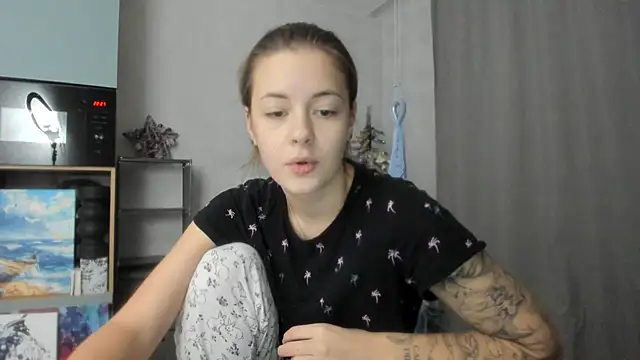 why again me online show from December 2025 07:26:01 PM