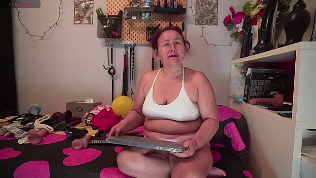 Snapshot of barbarah_ chatting on April 2026 04:41:02 PM barbarah online show from April 2026 04:41:02 PM