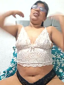 ZaidaWet online show from January 2026 12:00:01 PM