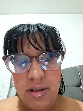 ZaidaWet online show from June 2026 12:16:01 PM