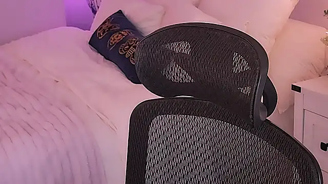 Wonderful Woman online show from December 2025 02:58:02 AM