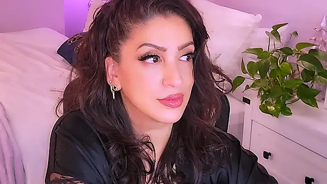 Wonderful Woman online show from February 2026 02:13:01 AM