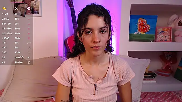 Snapshot of lailypink chatting on September 2025 01:33:01 AM lailypink online show from September 2025 01:33:01 AM